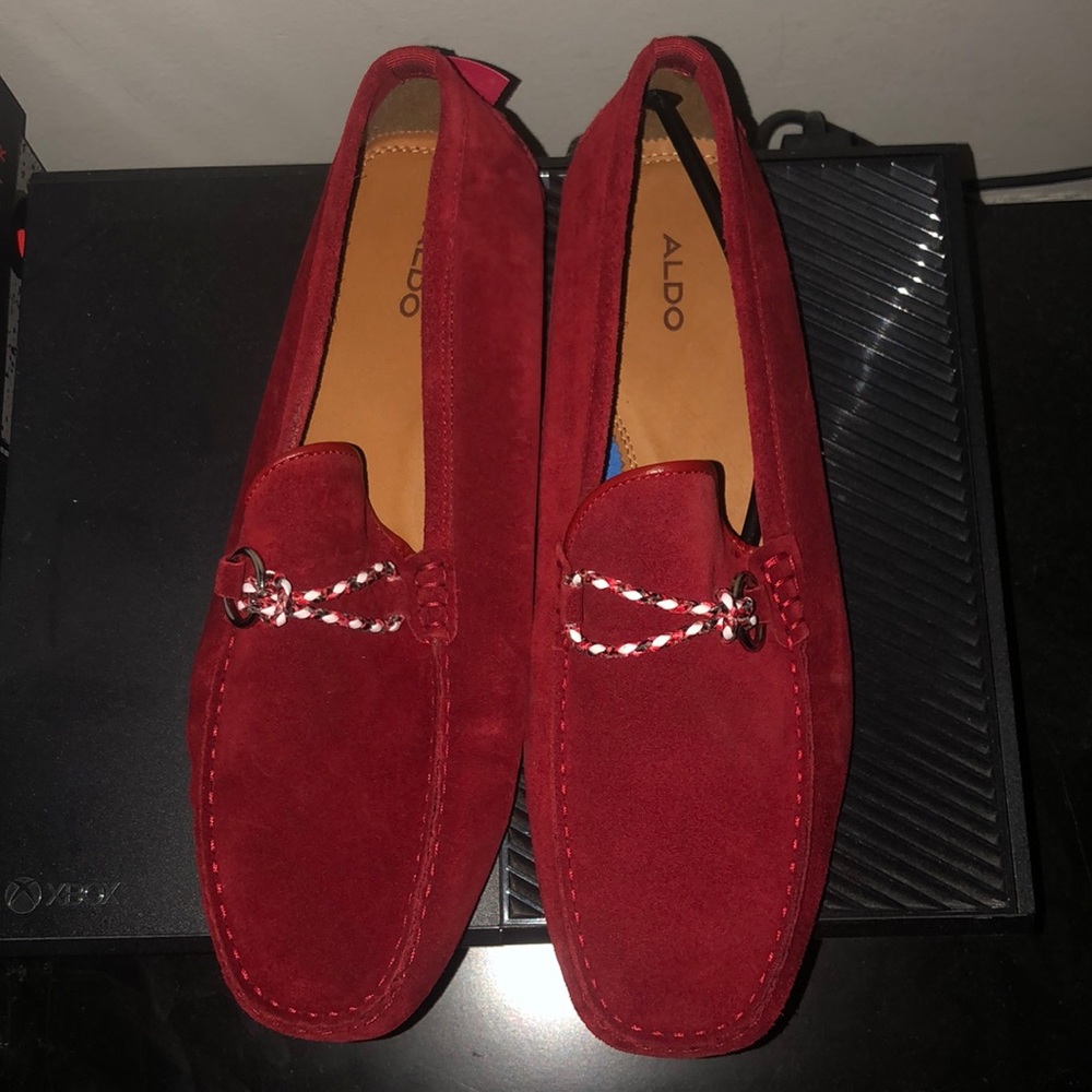 Brand new Deriwia shoes